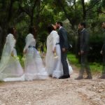 wedding-novia-bride-groom-spetses-preperation-nifi-gamos-greece-gabros-photos-02